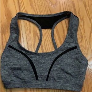 Sports bra sz small